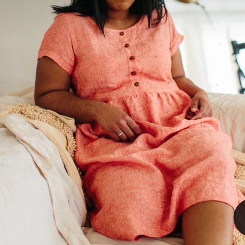 Pyne & Smith Model No.11 Classic Button Up Midi Linen Dress in coral chambray
